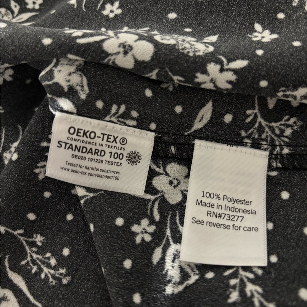LC Lauren Conrad Black White Floral Tie Neck Blouse Size Large - Picture 8 of 8